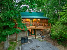 MTN Views| Hot Tub| Pet Friendly| Mins to town - Image 5