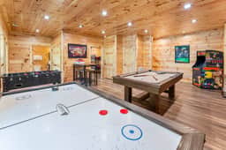 Bear Vista View| Hot Tub * Game Room * Firetable - Image 3